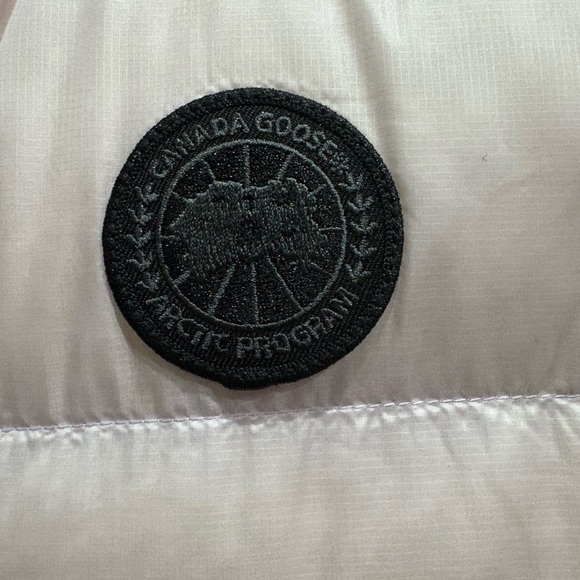 Canada Goose Cypress Vest Women’s Sunset Pink NEW!! Sz S - Picture 5 of 7